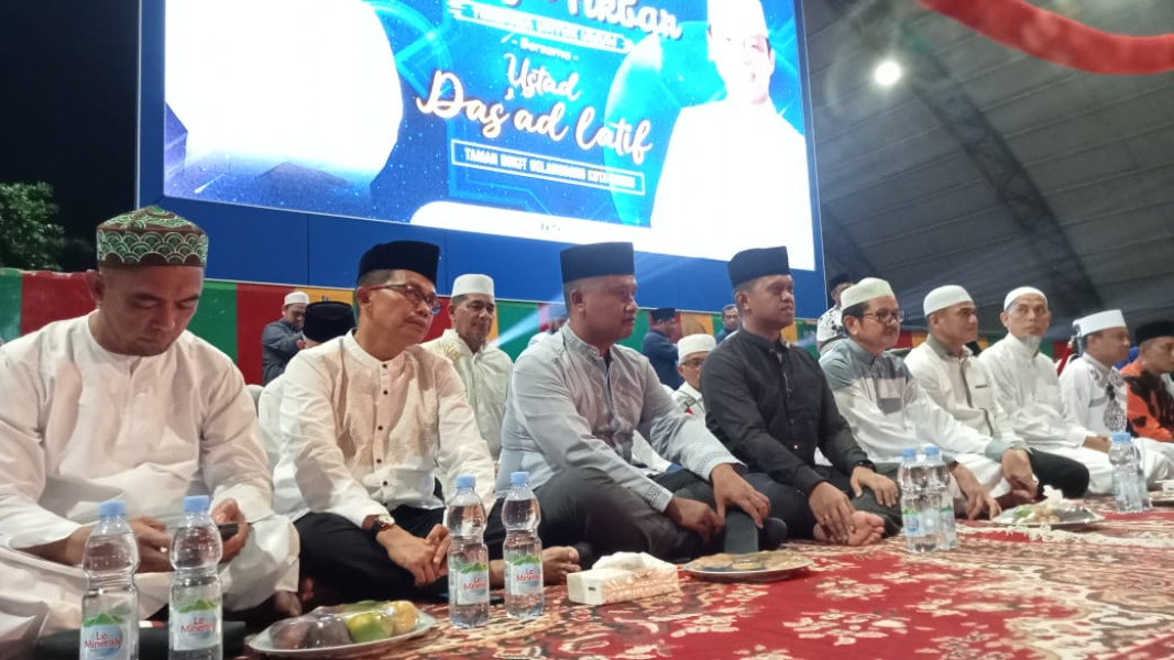 Dengan Tabligh Akbar Ustadz Das'ad Latif, Dandim 0320/Dumai Ajak Masyarakat Bersatu Membangun Daerah