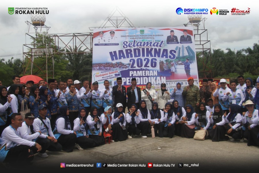 Bupati Anton Resmikan Pameran Pendidikan sebagai Ruang Inspirasi dan Inovasi dalam rangka Hardiknas 2026