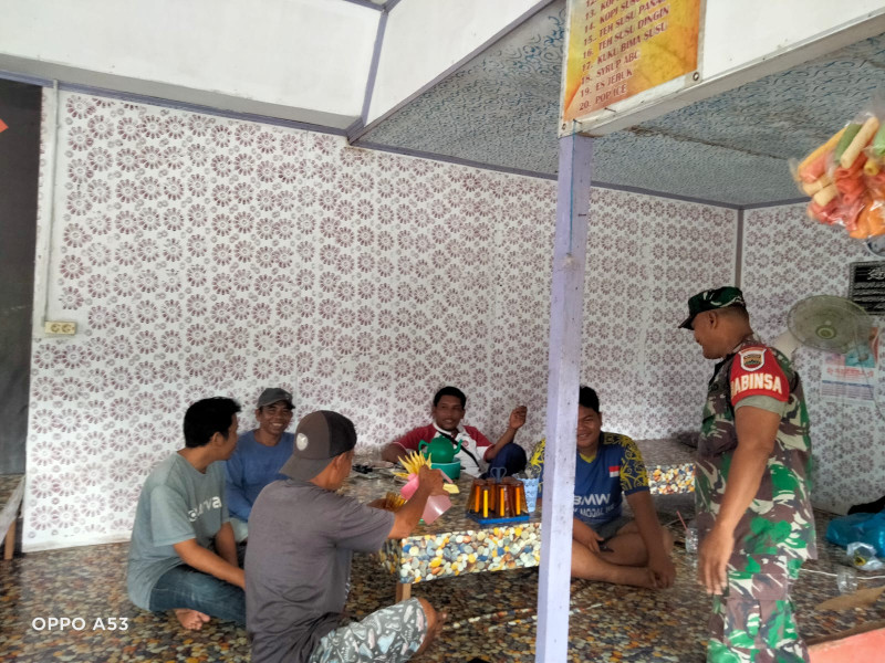 Bercengkerama Dengan Warga Binaan, Serda Ansari Berikan Pentingnya Pancasila