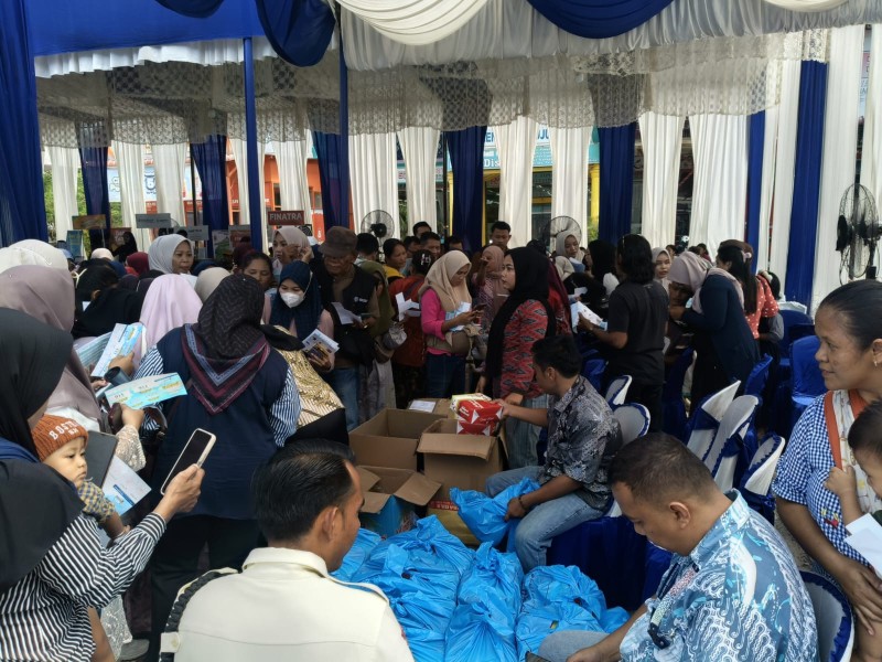 Hajatan FIF Group Ujung Batu Diwarnai Lomba Karaoke