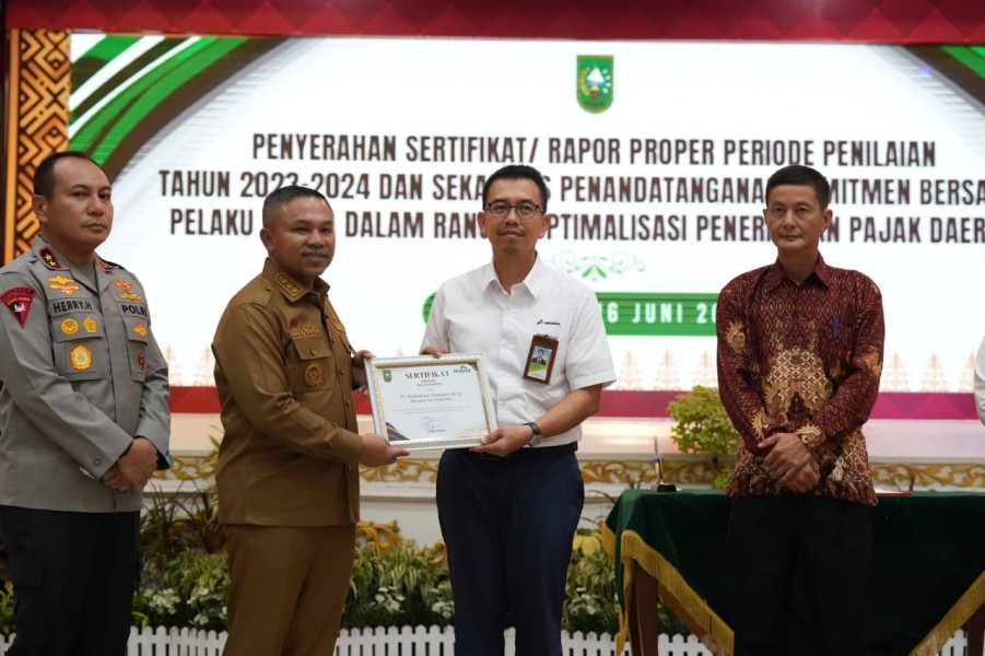 Satu-satunya Peraih PROPER Emas di Riau, Kilang Dumai dan Sungai Pakning Terima Apresiasi dari Gubernur