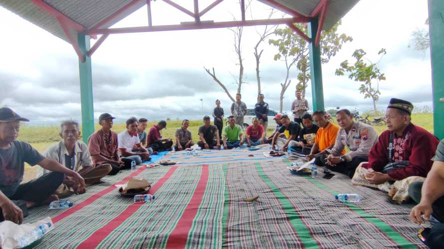 Polres Blora Gelar Jumat Curhat Di Punden Kalongan Desa Brumbung