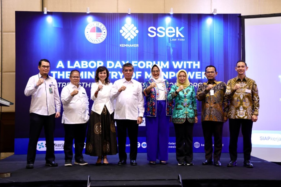 Menaker Tegaskan Kesempatan Kerja Tetap Terbuka di Tengah Tantangan Global