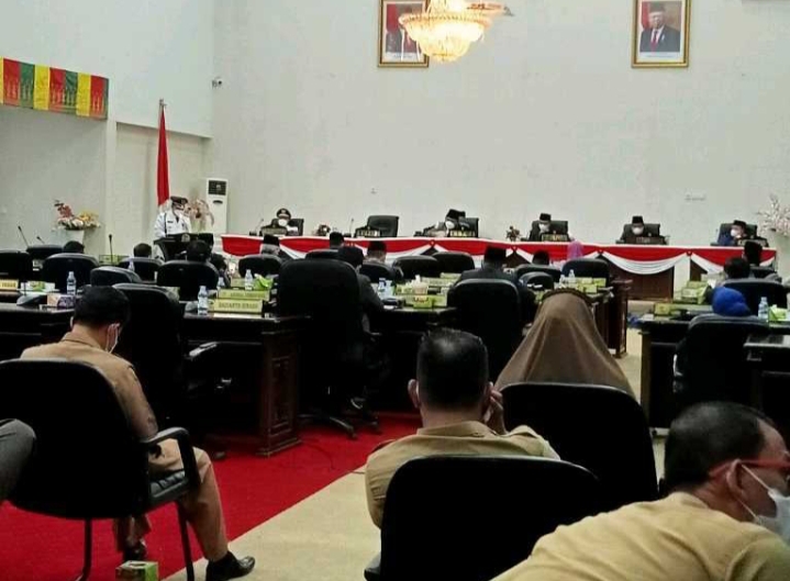 Pidato Perdana Bupati Dan Wakil Bupati Rohul H. Sukiman Dan Indra Gunawan Dapat Aplus Dari Anggota Dewan.