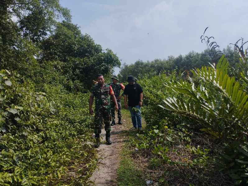 Ajakan Babinsa Koramil 06 Merbau Kepada Masyarakat Untuk Mencegah Karhutla