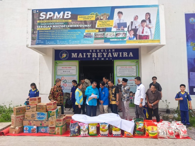 KNPI Dumai Terima Donasi untuk Korban Bencana Sumut–Sumbar–Aceh dari Sekolah Maitreyawira