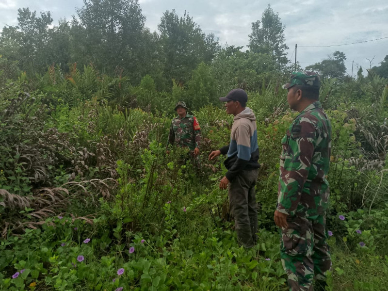 Patroli Karhutla Dipimpin Serma Eri Efrianto, Masyarakat Diminta Tak Buka Lahan dengan Dibakar