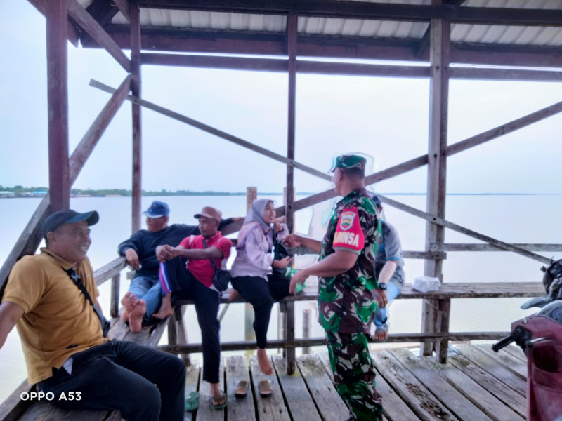 Komsos Serda Ansari, Membangun Silaturahmi TNI dan Masyarakat di Teluk Belitung
