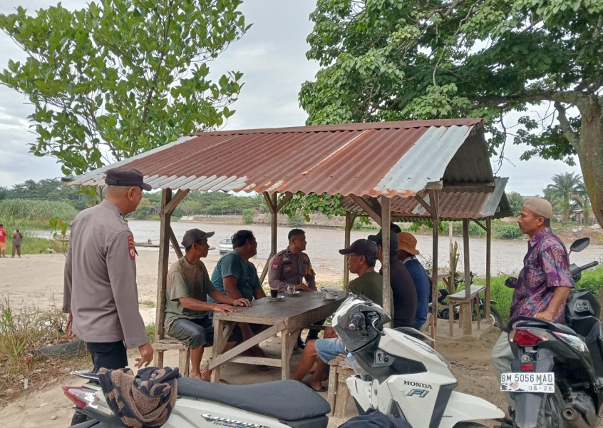 Giat Jum'at Curhat, Warga Ujung Batu Sampaikan Isu Kamtibmas dan Harapan Penegakan Hukum