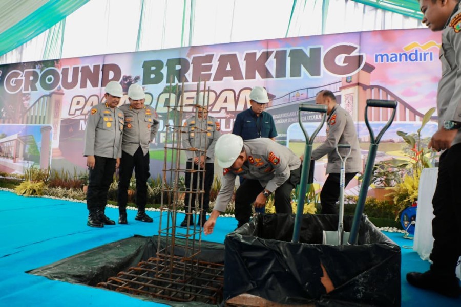 Wujudkan Lingkungan Aman dan Tertata, Kapolda Sumut Resmikan Pembangunan Pagar Depan Mapolda