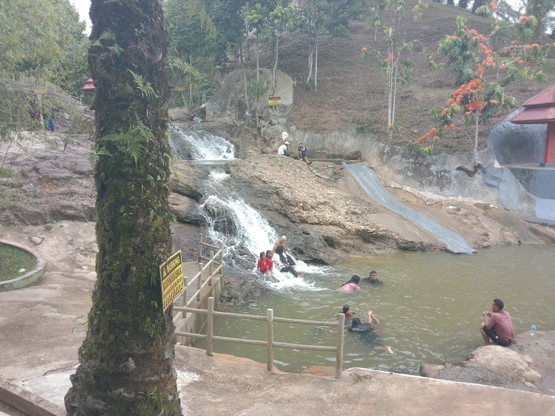 Antusias Warga Rohul Rindu Wisata Air Terjun Selanca