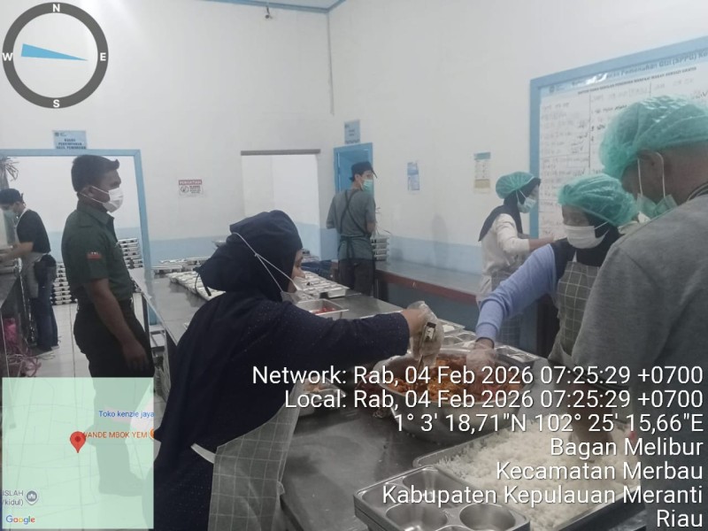 Jamin Kelancaran Distribusi, Babinsa Merbau Pantau Operasional Unit SPPG di Yayasan Bakti