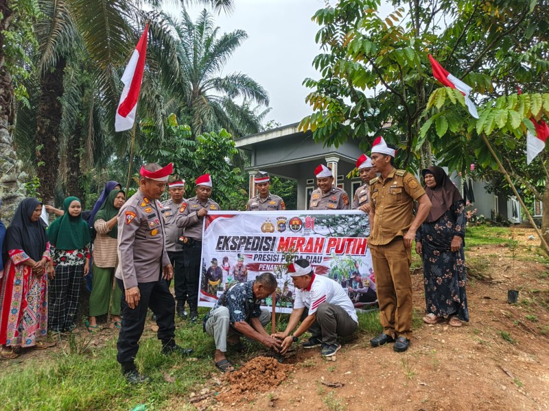 Polsek Tandun Gelar Ekspedisi Merah Putih Presisi,Buka Ruang Aspirasi dan Tebar Kepedulian