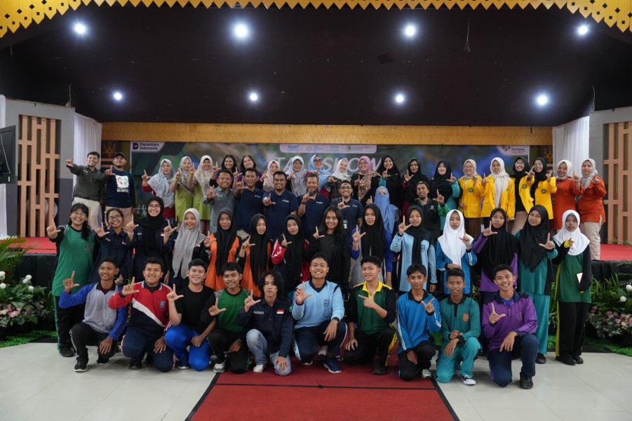 Peringati Hari Lingkungan Hidup 2025, Kilang Dumai Ajak Pelajar dan Mahasiswa Lestarikan Lingkungan Melalui Tanam Pohon dan Talkshow