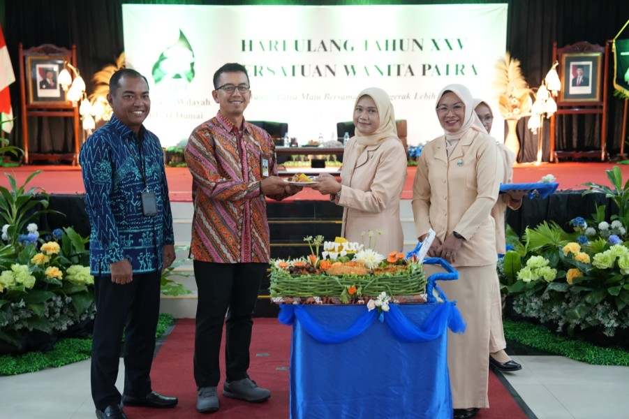 PWP PT KPI RU II Dumai Salurkan Bantuan Rp 60 Juta di Momen HUT ke-25