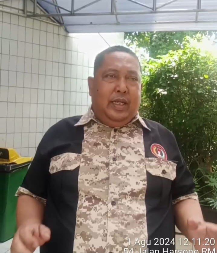 LSM KOREK RIAU DUKUNG AKTIVIS LINGKUNGAN SERET PEMILIK VILA DAN KEBUN ILEGAL KE MEJA HIJAU