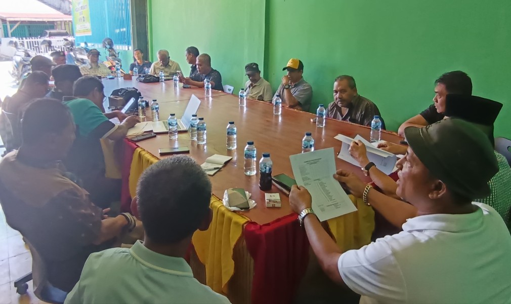 Zulkifli AS Pimpin Rapat Pembentukan Panitia Pelantikan KMBD