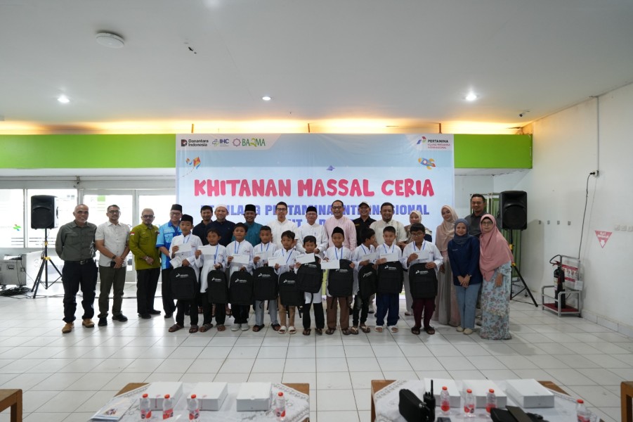 Rayakan HUT ke 68, Kilang Pertamina Dumai Gelar Khitanan Massal Gratis