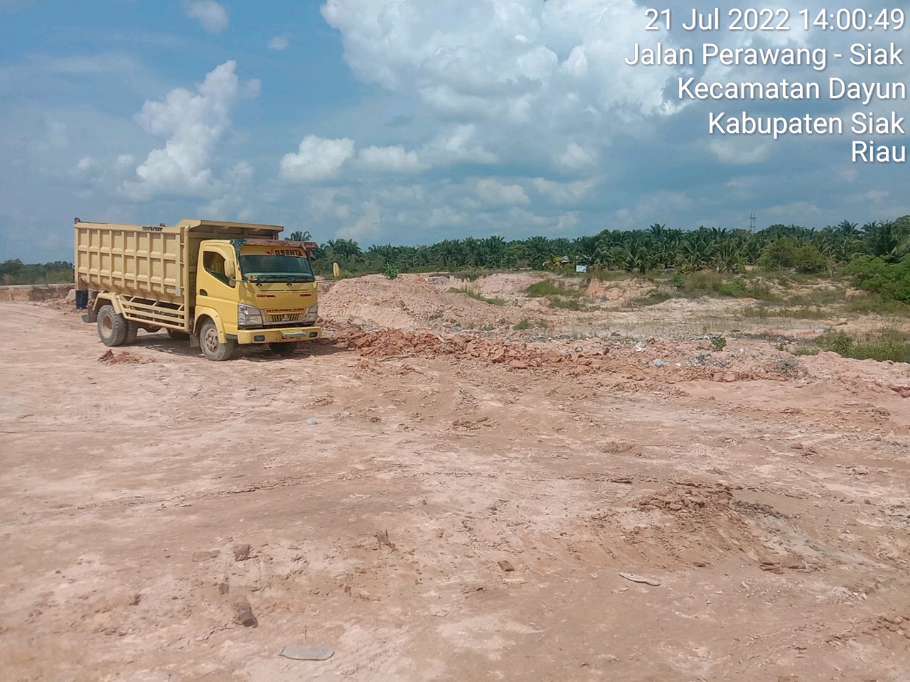 Aktivitas Penambangan Tanah Galian C Diduga,Tak Berizin Bebas Beroperasi di Kecamatan Dayun, Siak