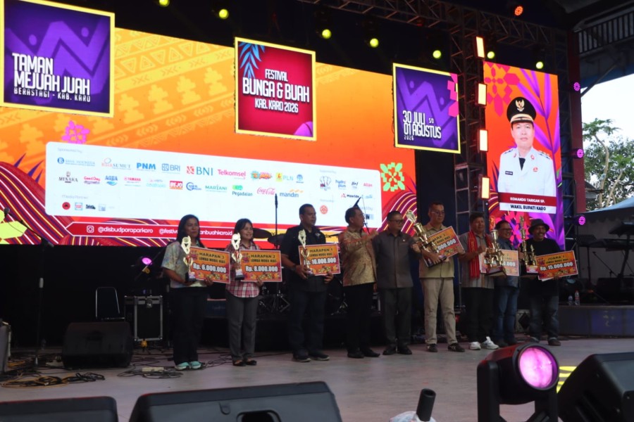 Festival Bunga dan Buah Karo 2026 Resmi Ditutup, 5.000 Pengunjung Padati Malam Penutupan di Bawah Pengamanan Ketat