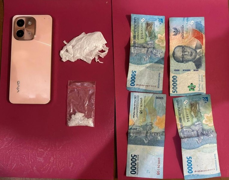 Gagalkan Transaksi Narkotika, Polsek Rambah Samo Tangkap Seorang Pria dengan Barang Bukti 2,56 Gram Sabu