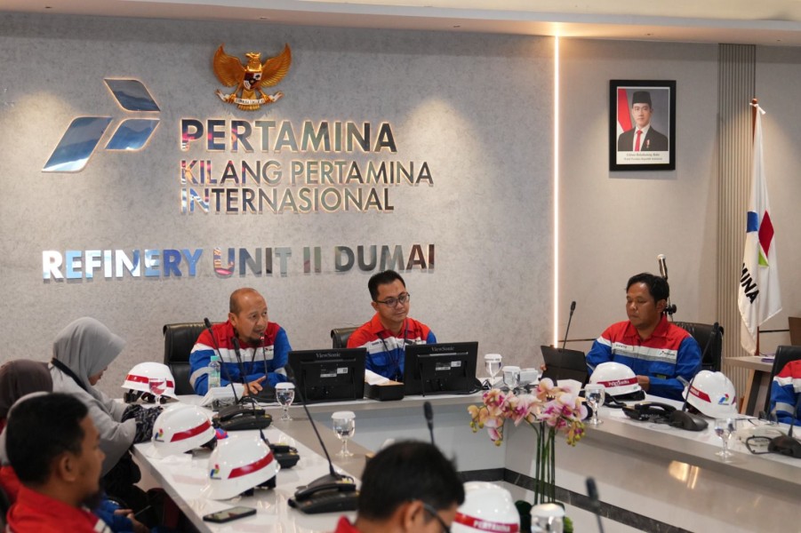 Perkuat Keandalan Operasional, VP Enterprise Cyber Security Pertamina Tinjau Sarfas dan Infrastruktur IT Kilang Pertamina Dumai