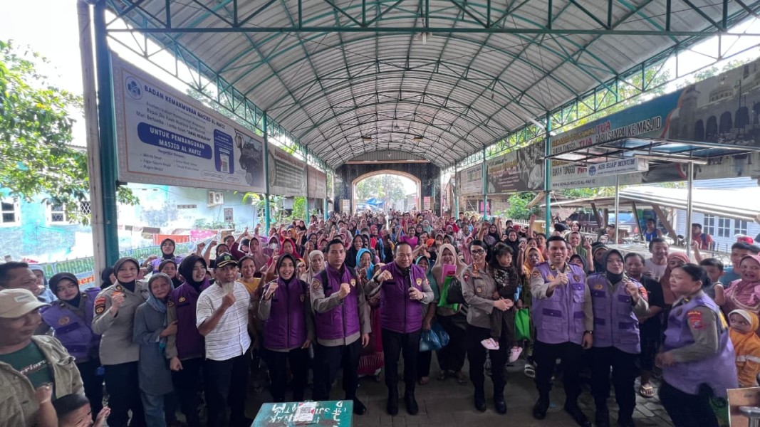 Polri Hadirkan Trauma Healing dengan Wadah Edukatif dan Hiburan untuk Korban Banjir di Sunggal