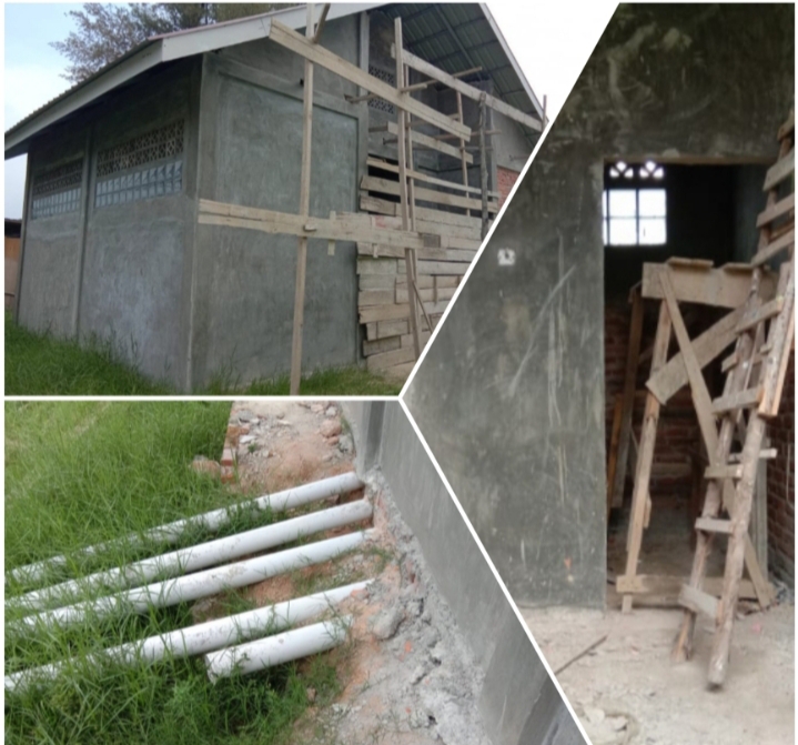Proyek Bangunan Gedung Toilet Di Taman Bukit Gelanggang Diduga Mangkrak