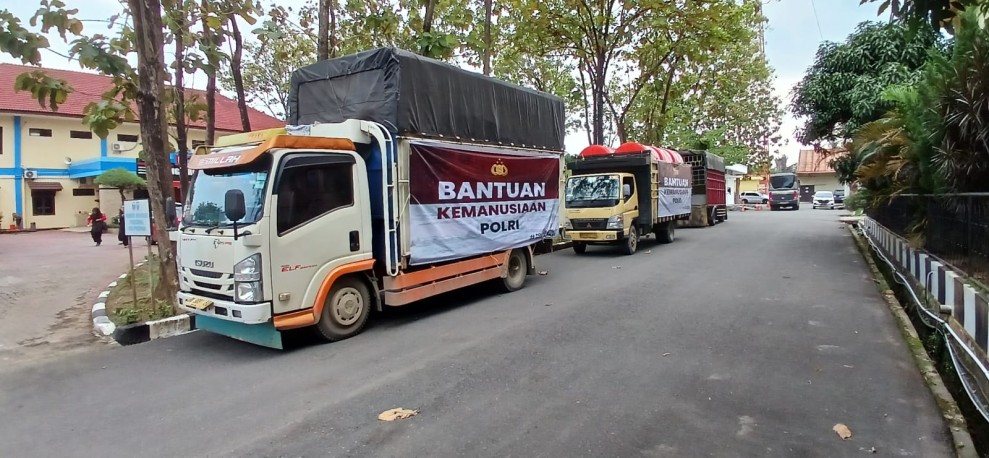 Polri Berangkatkan Bantuan Kemanusiaan untuk Aceh Tamiang, Polda Sumut Pastikan Distribusi Cepat dan Tepat Sasaran