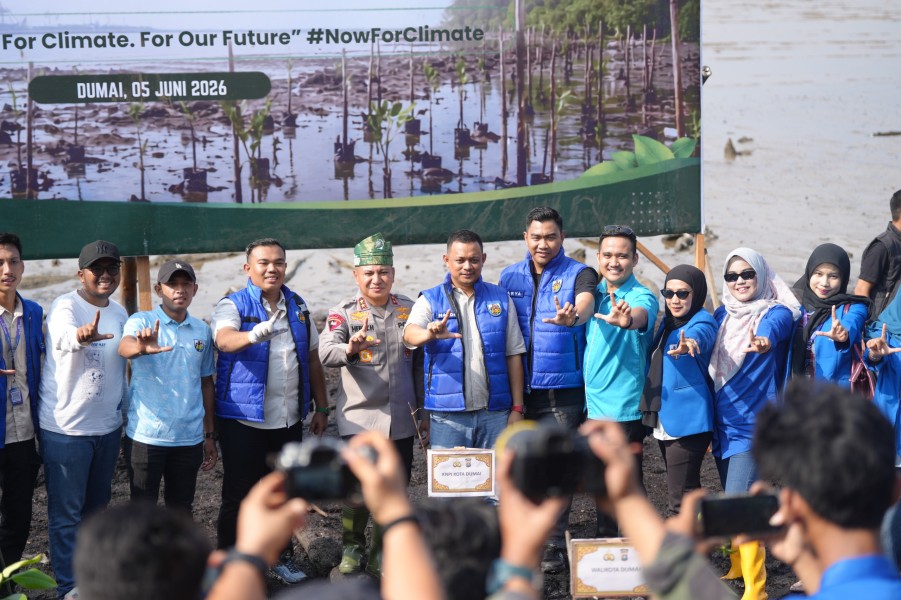 DPD KNPI Dumai Laksanakan Semangat Merawat Alam Dengan Menanam Mangrove dan Minta Pemberantasan Mafia Hutan
