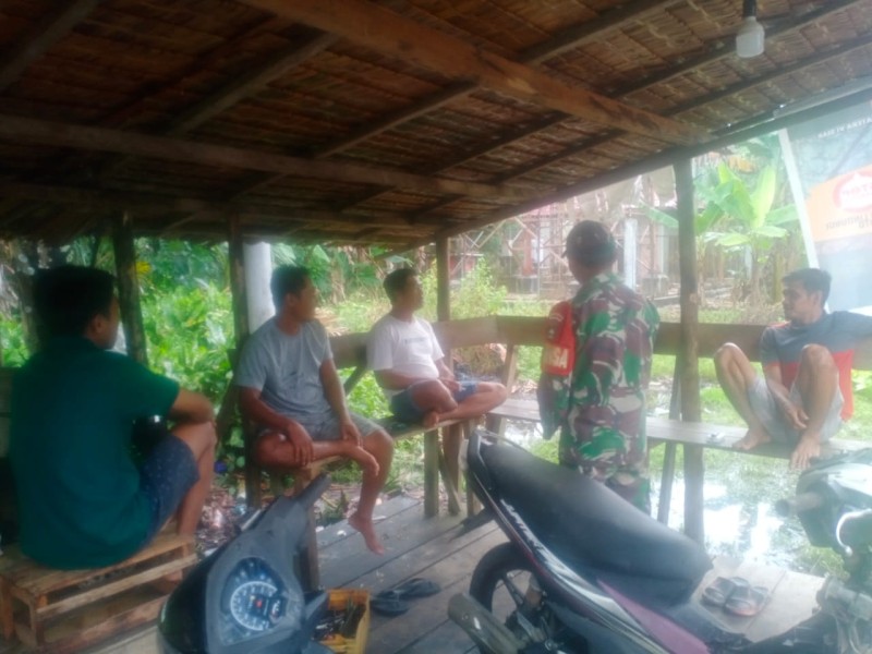 Komsos Babinsa Perkuat Persatuan Warga Kampung Pancasila