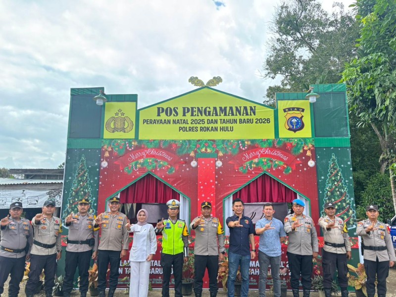 Wakapolres Rohul Tinjau Pos Pelayanan dan Pengamanan Operasi Lilin 2025, Pastikan Kesiapan Nataru