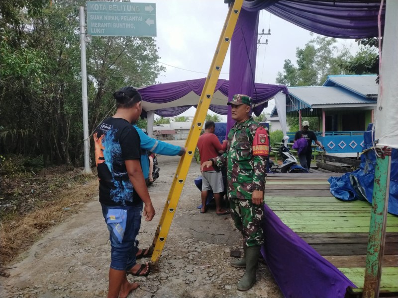 Komsos Babinsa Perkuat Kebersamaan di Kampung Pancasila Teluk Belitung