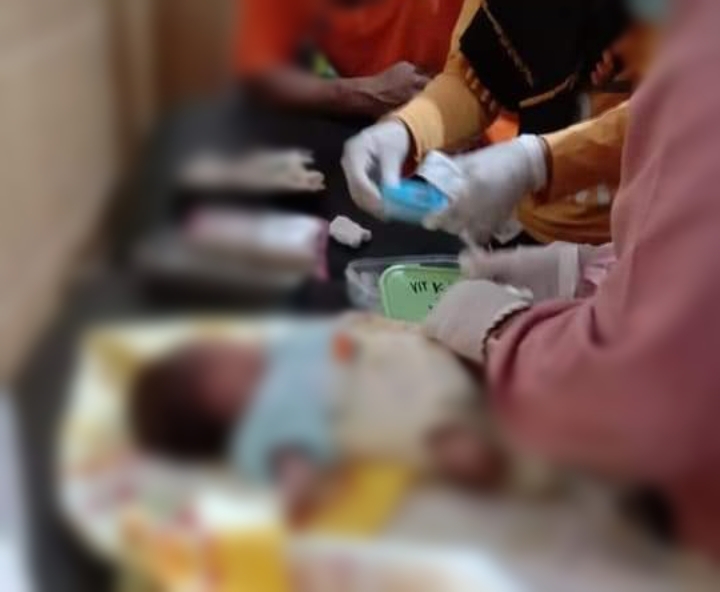 Penemuan Seorang Bayi Laki-Laki di Pinggir Sungai Gegerkan Warga Cluwak Kabupaten Pati