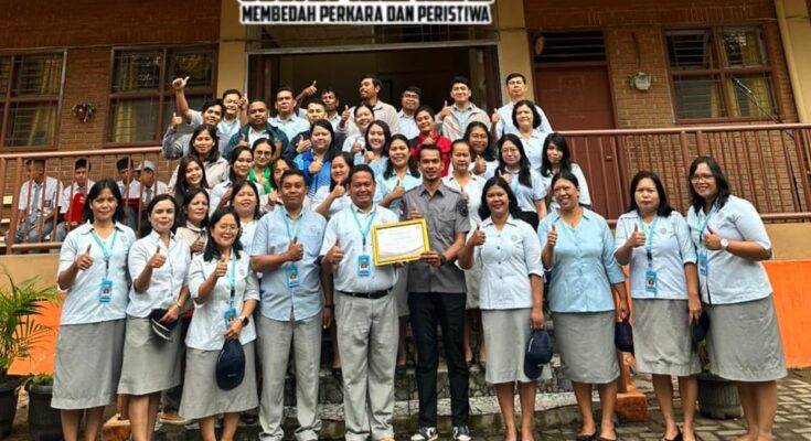 Densus 88 Satgaswil Sumut Ajak Siswa SMA Katolik Kabanjahe Tanamkan Semangat Nasionalisme dan Tolak Paham Radikal