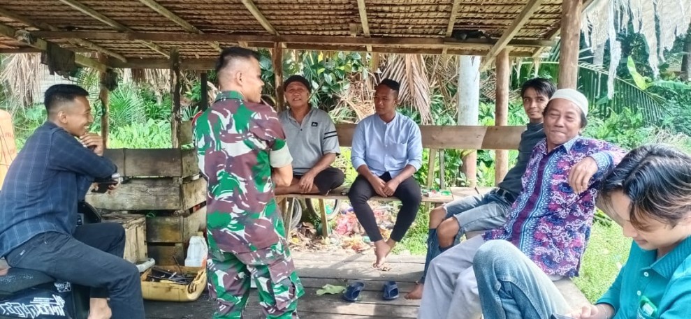 Nilai Pancasila Ditanamkan Lewat Komsos Babinsa di Kampung Pancasila