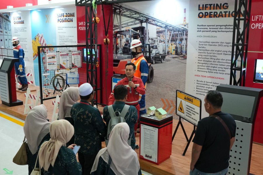 Dukung Dunia Pendidikan, PT KPI Dumai Ajak Guru SMKS Budi Dharma Dumai Pahami Proses Pengolahan Energi dan Aspek HSSE