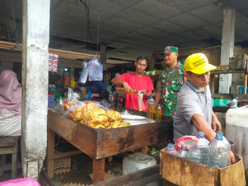 Serda Ansari Lakukan Komsos di Pasar Suka Ramai, Kampung Pancasila