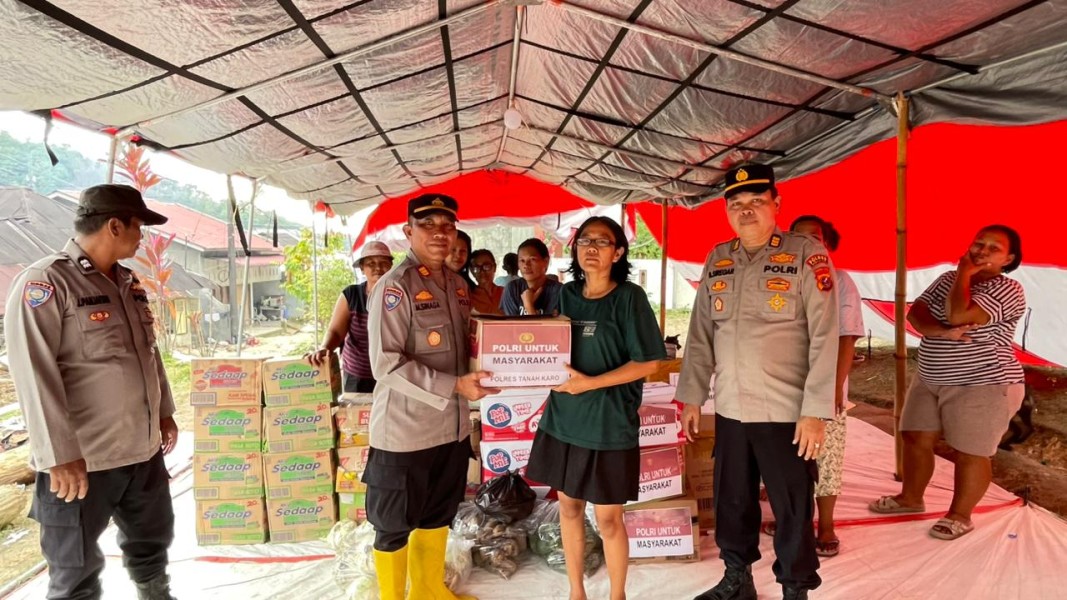 Polres Sibolga Salurkan Bantuan untuk Korban Banjir dan Longsor, Wujud Nyata Kepedulian Polri