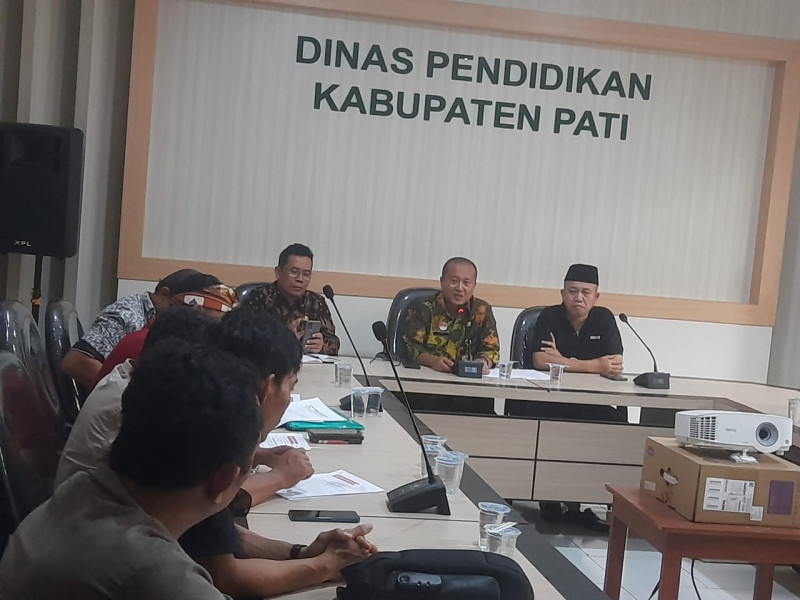 Sumbangan Sukarela Disoal, Plt Kadisdikbud Pati : Wali Murid Tidak Diwajibkan Membayar Iuran Sukarela