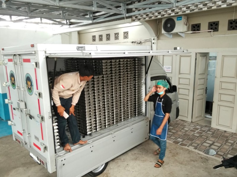 Yayasan Mahudun Untuk Negeri Distribusikan Makan Bergizi Gratis di Sekolah Program BGN