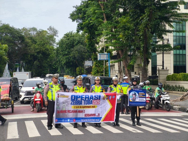 Ditlantas Polda Sumut Intensifkan Edukasi dan Penertiban pada Operasi Zebra Toba 2025