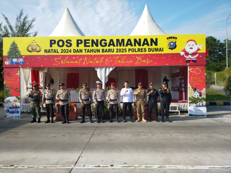 Babinsa Kelurahan Bagan Besar Timur Siaga Natal dan Tahun Baru di Pos Tol Dumai-Pekanbaru