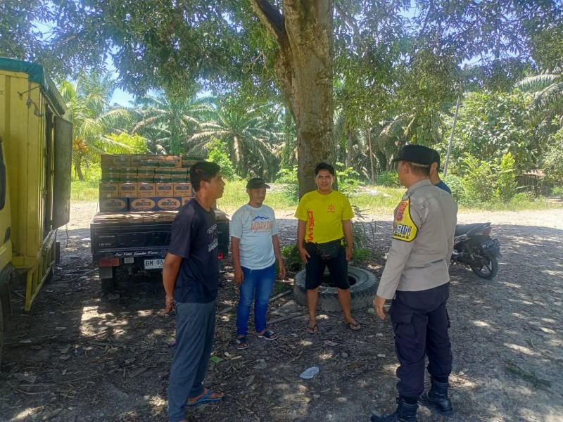 Jum’at Curhat Polsek Tandun: Wujudkan Pelayanan Prima dan Kamtibmas Aman di Desa Puo Raya