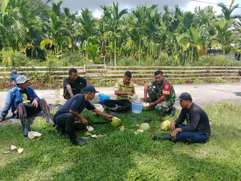 Praka Rahmad Tri Wardana Ajak Warga Merbau Cintai Tanah Air di Kampung Pancasila