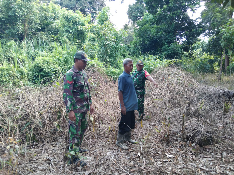 Peltu A. Nababan Ajak Masyarakat Desa Dedap Waspada Karhutla