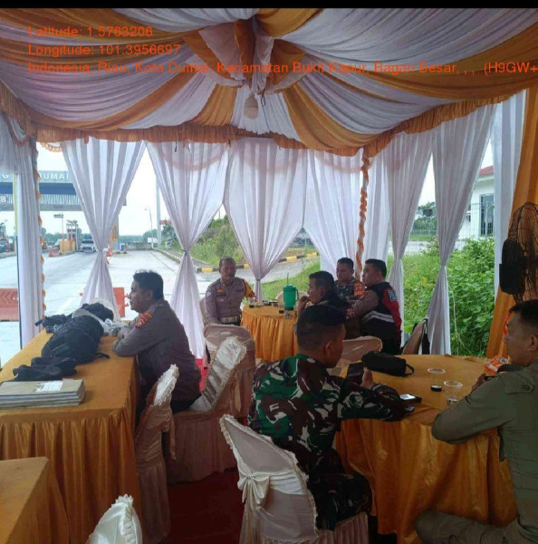 Anggota Koramil 02/BK Jaga Keamanan di Kelurahan Bagan Besar Timur