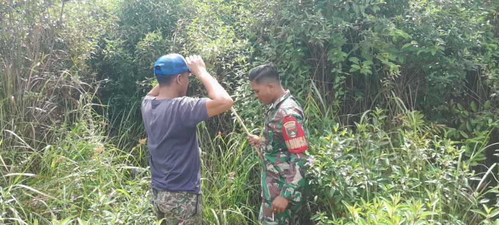 Cegah Sebelum Terbakar, Babinsa Ingatkan Warga Pulau Merbau Waspadai Api Kecil yang Mematikan
