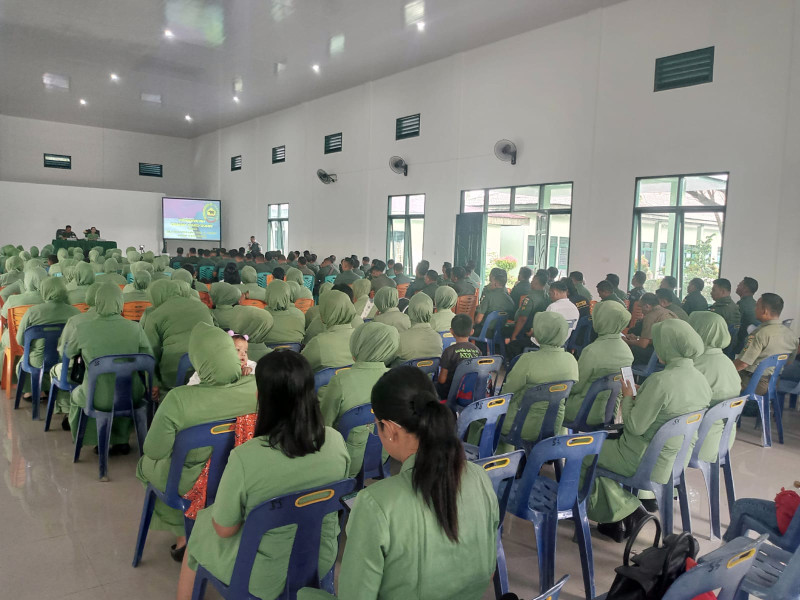 Jaga Netralitas Pada Pemilu, Dandim 0320/Dumai dan Ketua Persit KCK Cabang LXXV Laksanakan Sosialisasi Kepada Seluruh Jajaran dan Anggotanya