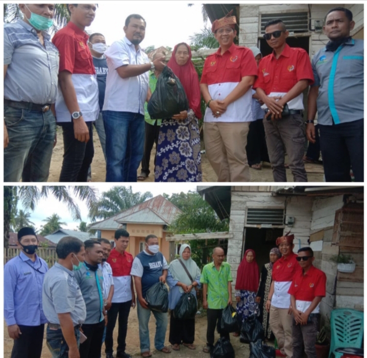 DPD PWRI Riau Bersama DPC PWRI Kuansing Baksos Di Desa Beringin Taluk